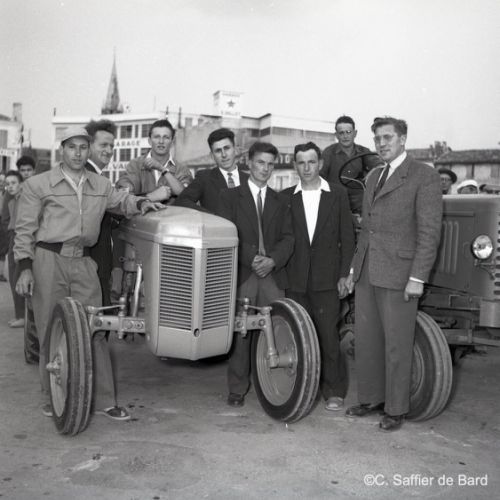 Remise de prix au concours des jeunes agriculteurs.