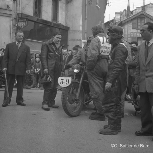 Passage du Rallye Moto des Deux-Sèvres.