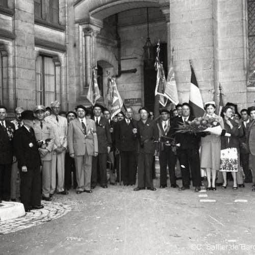 Réception à la Mairie d'Angoulême et dépôt de gerbe au monument aux morts de La Bussatte pour la fête du Sidi Brahim.
