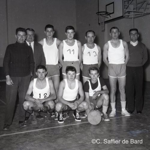 Le SCA reçoit l'équipe de Basket de Saint Même les Carrières.