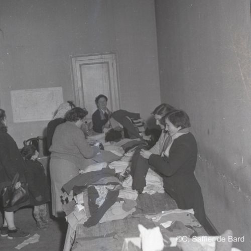 Dons pour les pauvres.