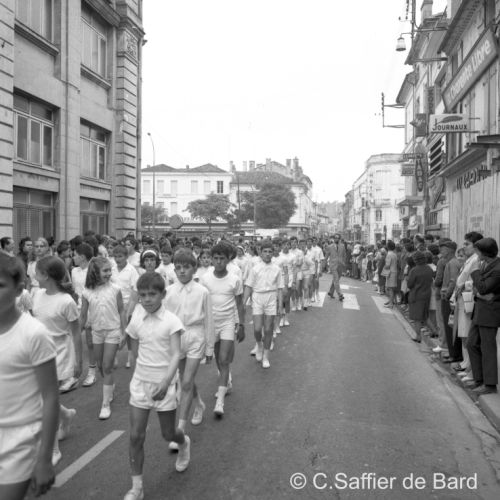 Fête des Lendits place du Champs de Mars et au Jardin vert.