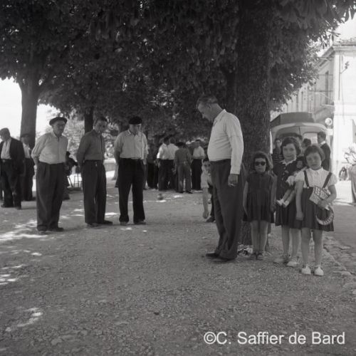 Concours de pétanque.