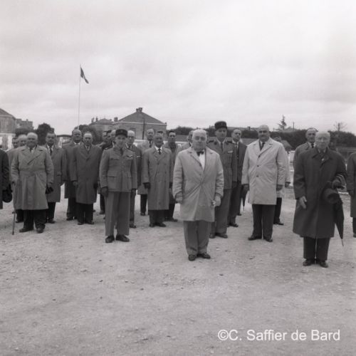 Présentation de la Plaque du 502° 'Régiment de Chars de Combat' au Quartier Bossut.