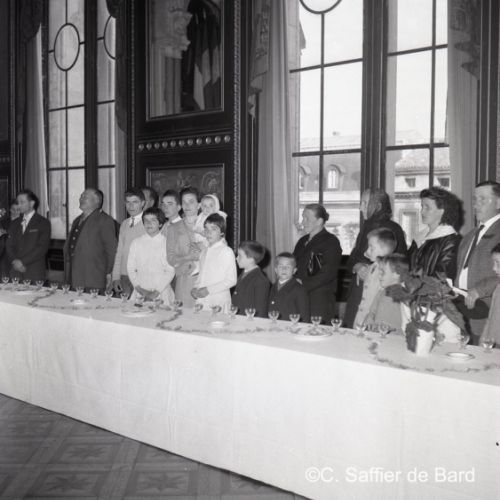 Fête des mères à l'Hôtel de Ville d'Angoulême.