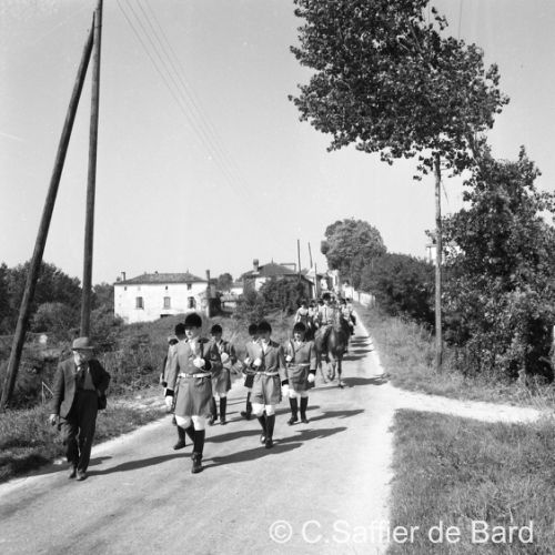 Fête de la Saint Hubert à Criteuil la Madeleine.
