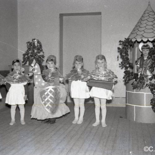 Arbre de Noël de l'école maternelle des Boissières.