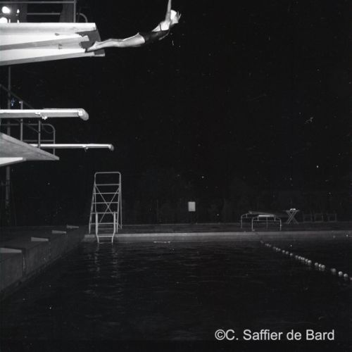 Ballets nautiques à la piscine de Bourgines.