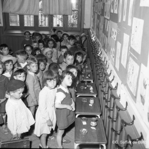 Petites classes de l'école Alfred de Vigny.