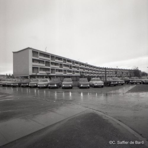 Présentation des Simca 1000 du concours du journal Sud-Ouest.