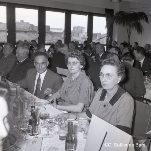Repas pour l'inauguration du Crédit Agricole rue Jean Fougerat à Angoulême.