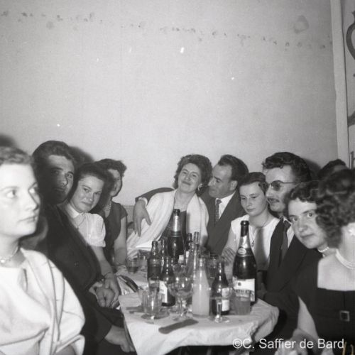 Bal de la Croix Maron à Segonzac (Le Chevalier de la Croix Marron est l'inventeur de la double distillation).