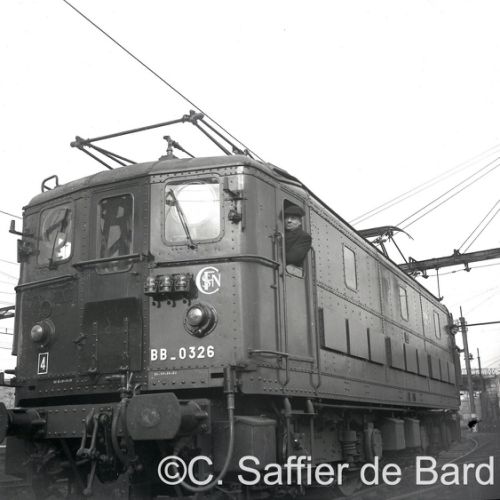 Le conducteur de train Augeraud à son poste de conduite.