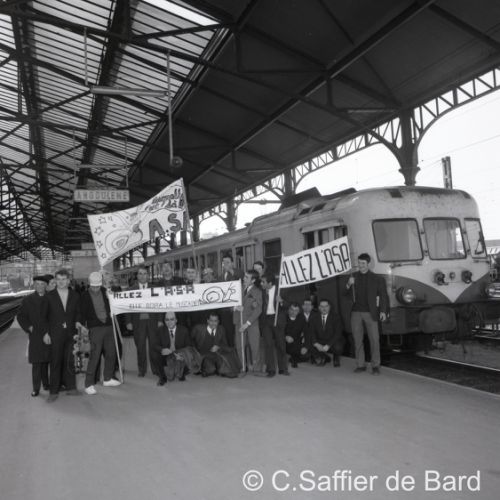 Départ des supporteurs pour le Parc des Princes pour la rencontre contre Nantes (1e édition).