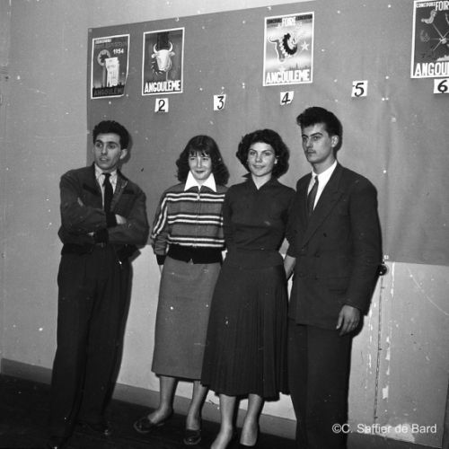 Remise de prix du Lauréat de l'Ecole des Beaux-Arts pour la réalisation de l'affiche de la Foire exposition d'Angoulême.