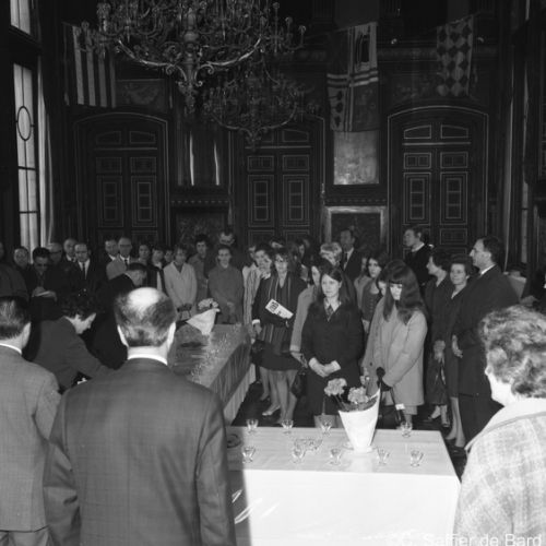 Réception d'un groupe de jeunes anglais à la Mairie d'Angoulême.