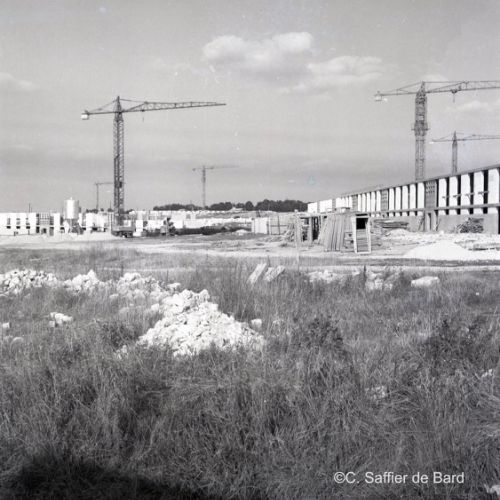 Construction des HLM du Champ de Maneuvre.