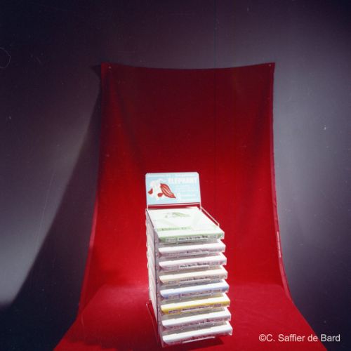 L’usine Le Nil présente sa gamme de papier L’éléphant.