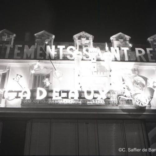 Vitrine de Noël du magasin Saint Remy place Saint Martial à Angoulême.