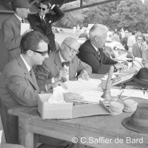 Concours hippique au Château de Lignières.