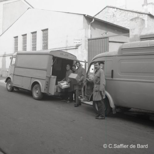 Camions de dépannage EDF.