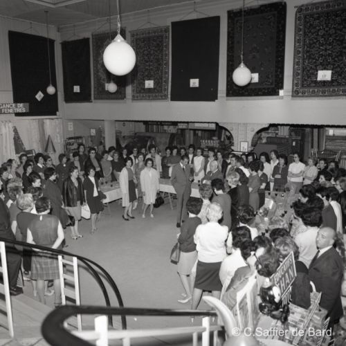 Fête des Mères au Nouvelles Galeries d'Angoulême.