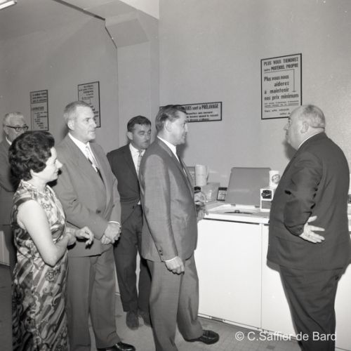 Inauguration du premier Lavomatic à Angoulême.